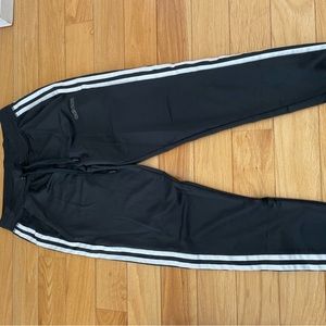 Adidas tricot 21 pants size XS